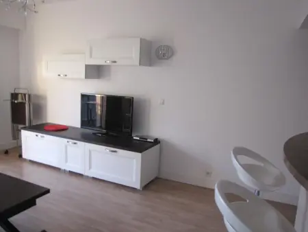 Appartement 50 m² avec terrasse et vue jardin à Antibes : photo 26
