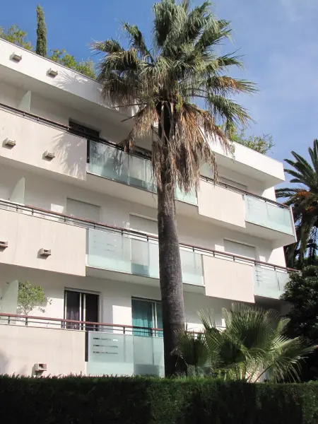 Appartement 50 m² avec terrasse et vue jardin à Antibes : photo 39