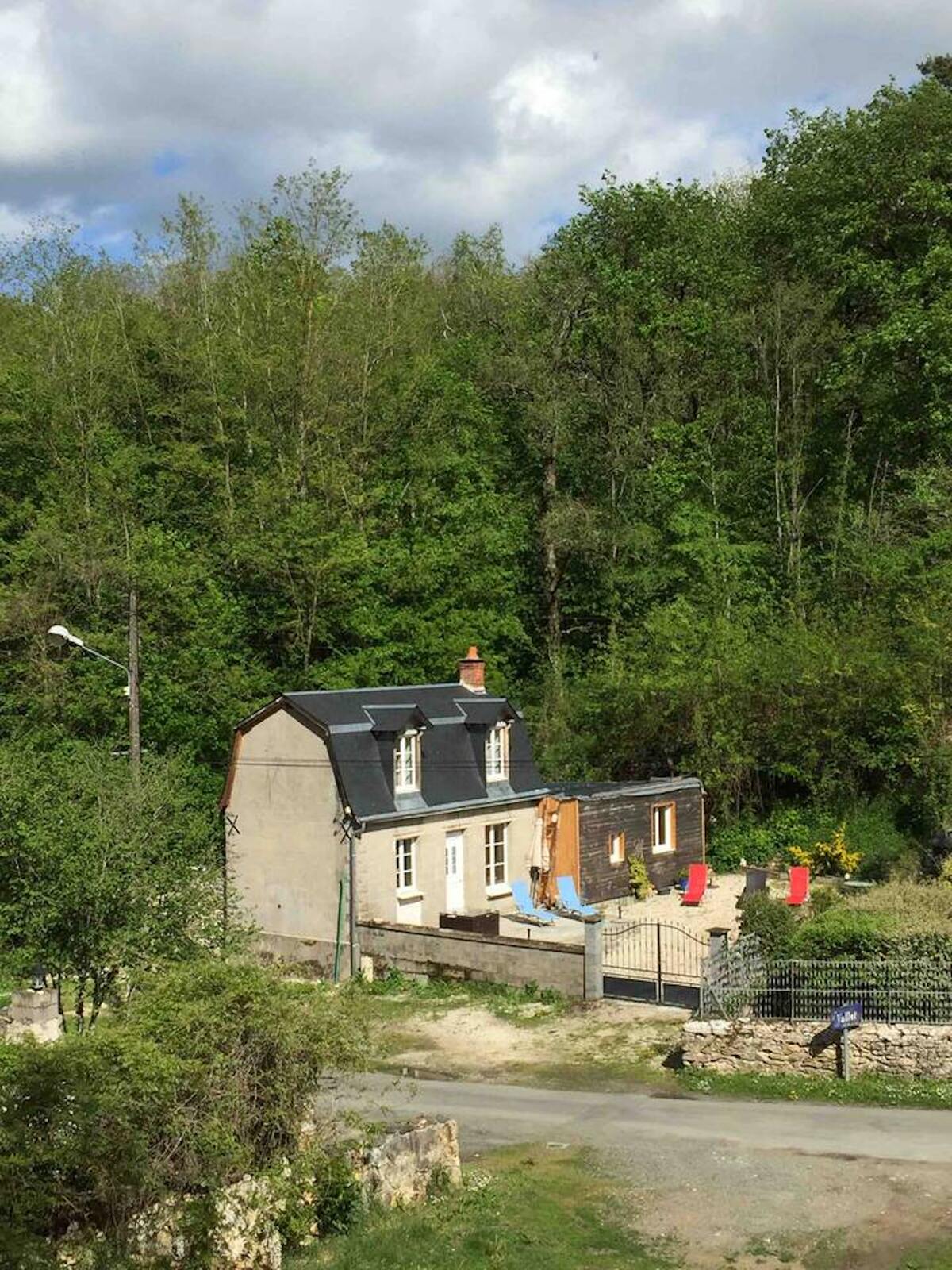 Maison 3 chambres à Bléré, cheminée et terrasse barbecue - Photo 6