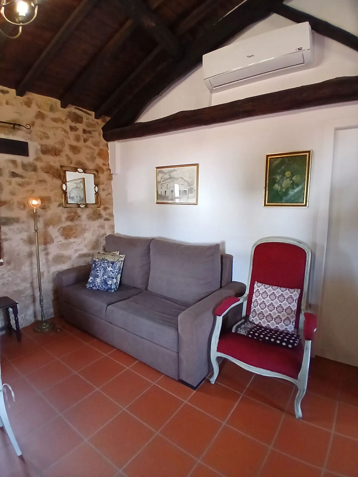 Maison de charme à Parada, cheminée et vue montagne - Photo 25