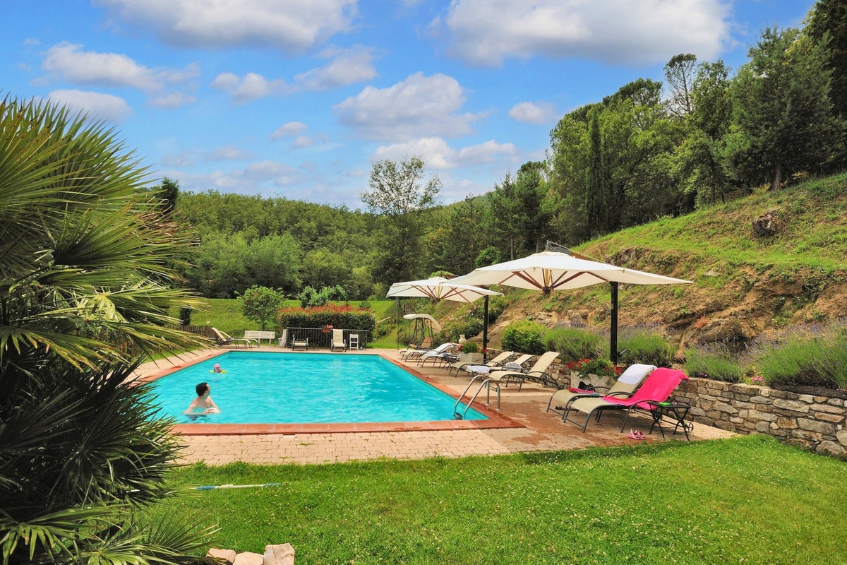 Appartement 6 pers. à Lisciano Niccone, piscine et vue montagne - Photo 8