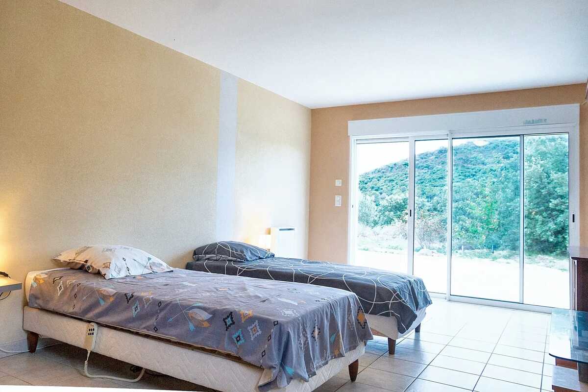 Villa 200 m² Saint-Jean-du-Pin : 6 chambres, piscine privée - Photo 19