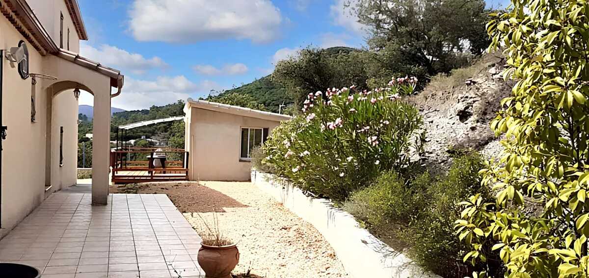 Villa 200 m² Saint-Jean-du-Pin : 6 chambres, piscine privée - Photo 39