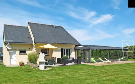 Location villa à Kersaint Plabennec, Villa charmante proche de Kersaint-Plabennec avec piscine privée