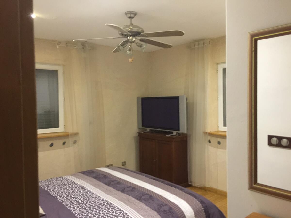 Appartement 120 m² piscine privée et vue lac - Photo 13