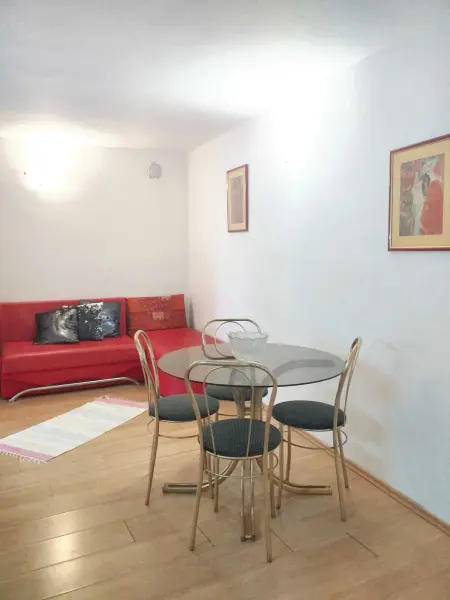 Location appartement à Vir, Appartement cosy à Vir avec terrasse