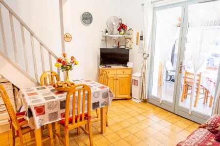 Maison avec jardin clôturé et barbecue à Leucate, 6 personnes : photo 6