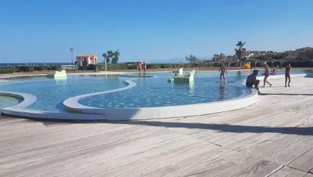 Maison avec jardin clôturé et barbecue à Leucate, 6 personnes : photo 17