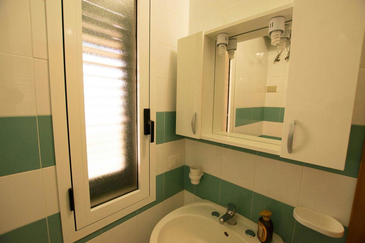 Appartement 50 m² avec balcon et clim à Baia Verde, parking sur demande - Photo 10