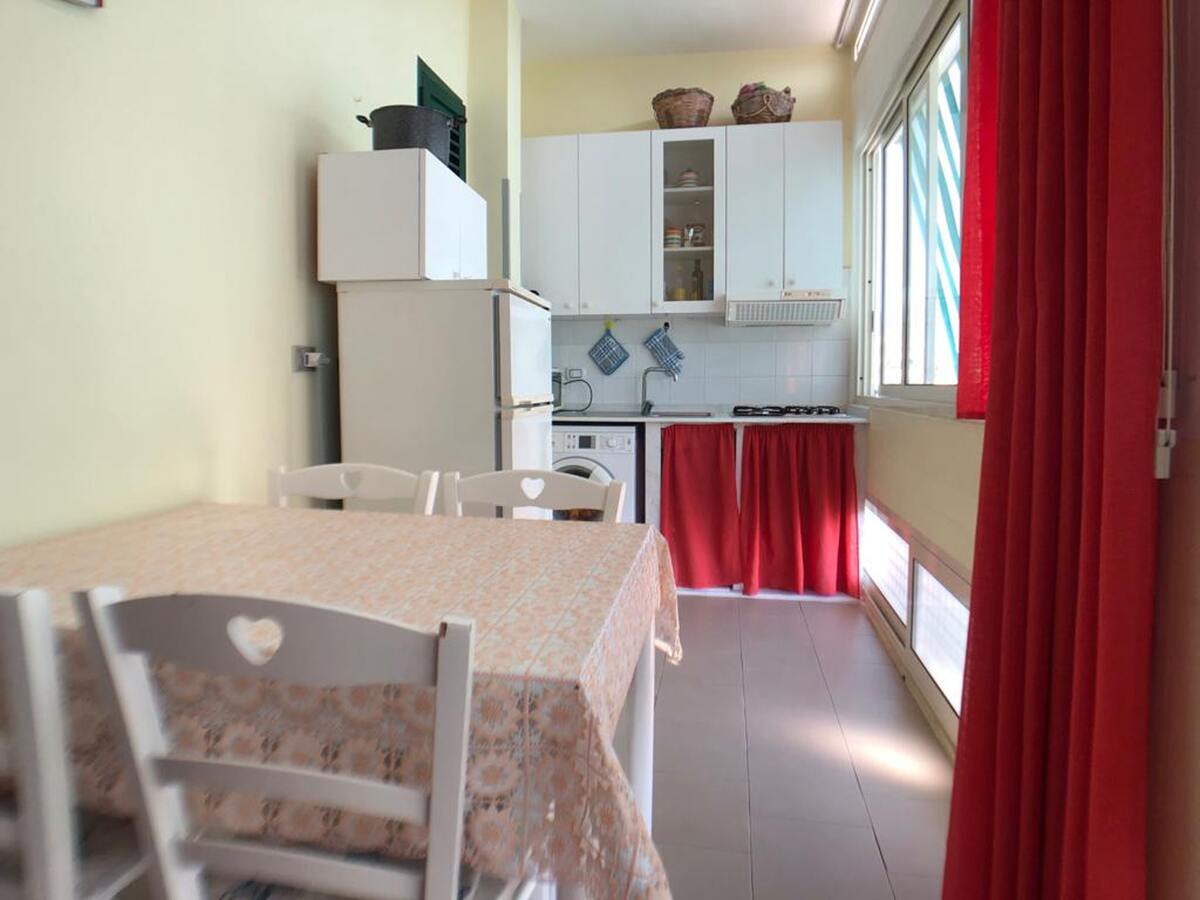 Appartement 50 m² avec balcon et clim à Baia Verde, parking sur demande - Photo 11