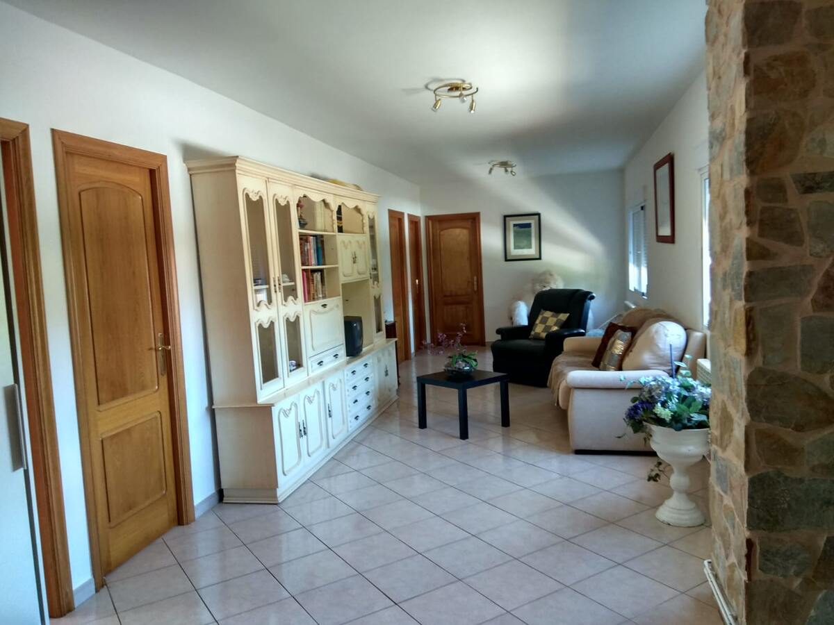 Maison 250 m² avec jardin clos à Touro – 9 personnes - Photo 12
