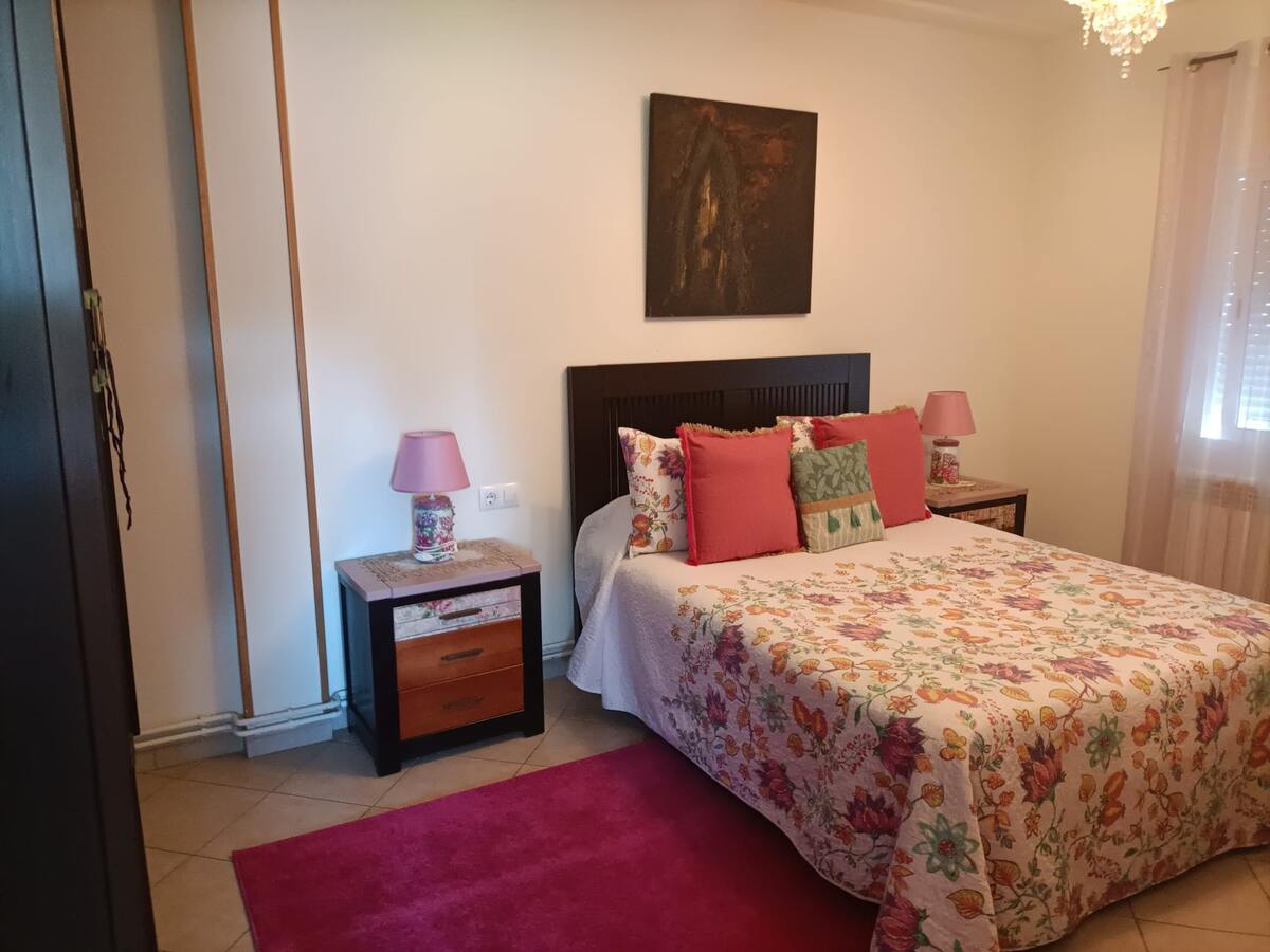 Maison 250 m² avec jardin clos à Touro – 9 personnes - Photo 25