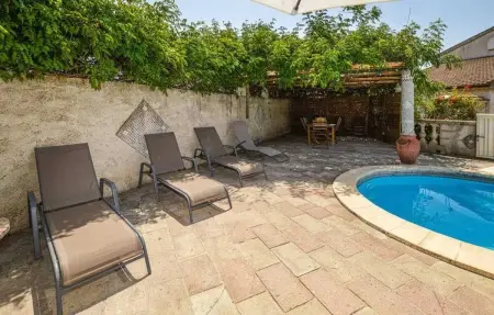 Villa ensoleillée & Piscine privée à Aléria, Villa 6 personnes à Aléria - Photo 7