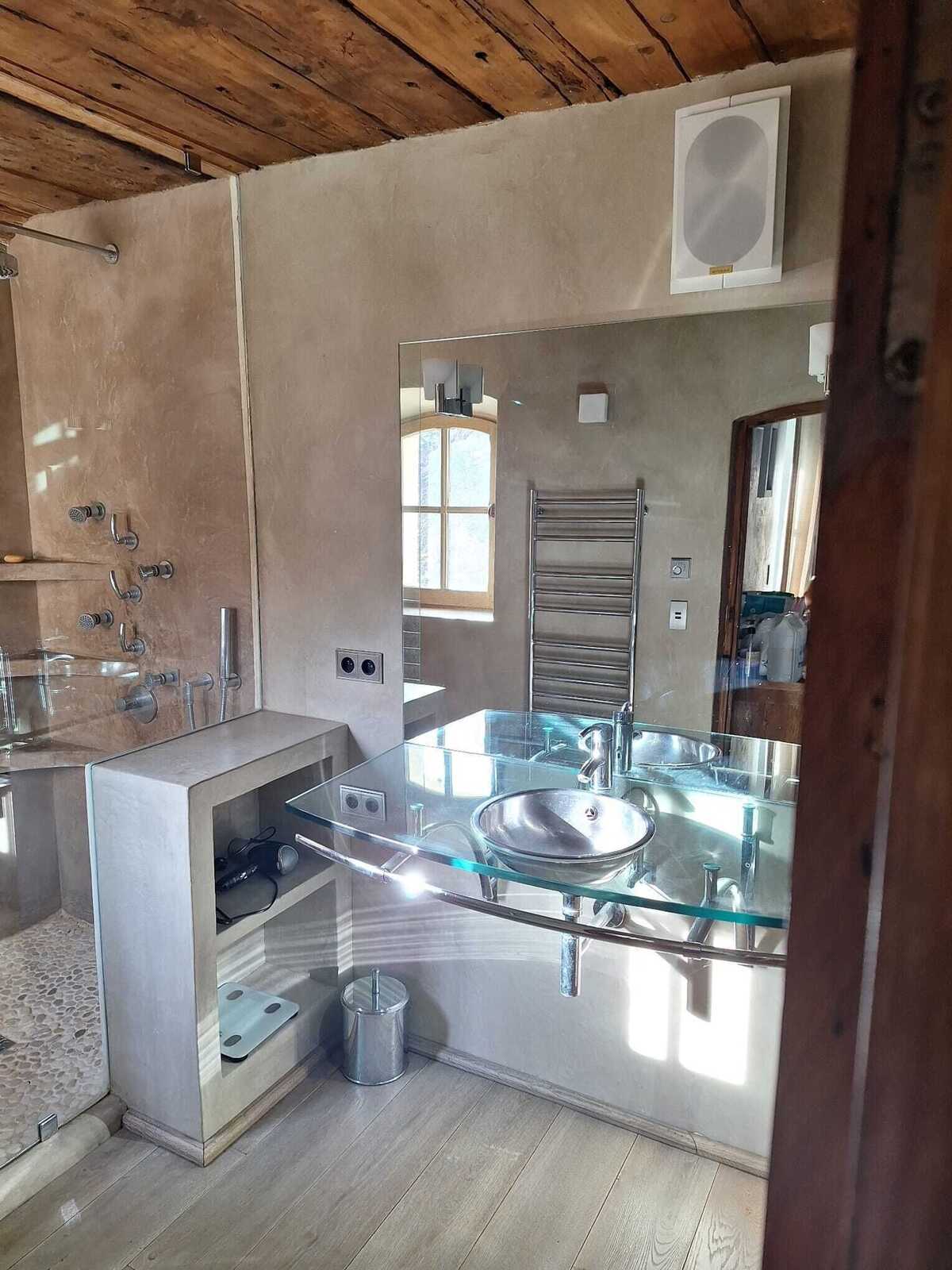 Villa 7 chambres à Lambesc avec piscine, spa et jacuzzi - Photo 26