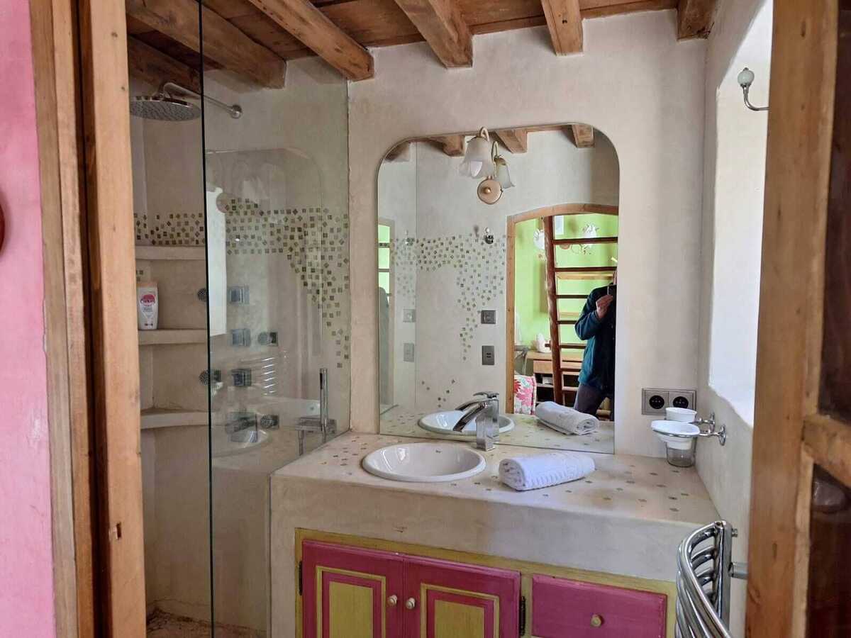 Villa 7 chambres à Lambesc avec piscine, spa et jacuzzi - Photo 32