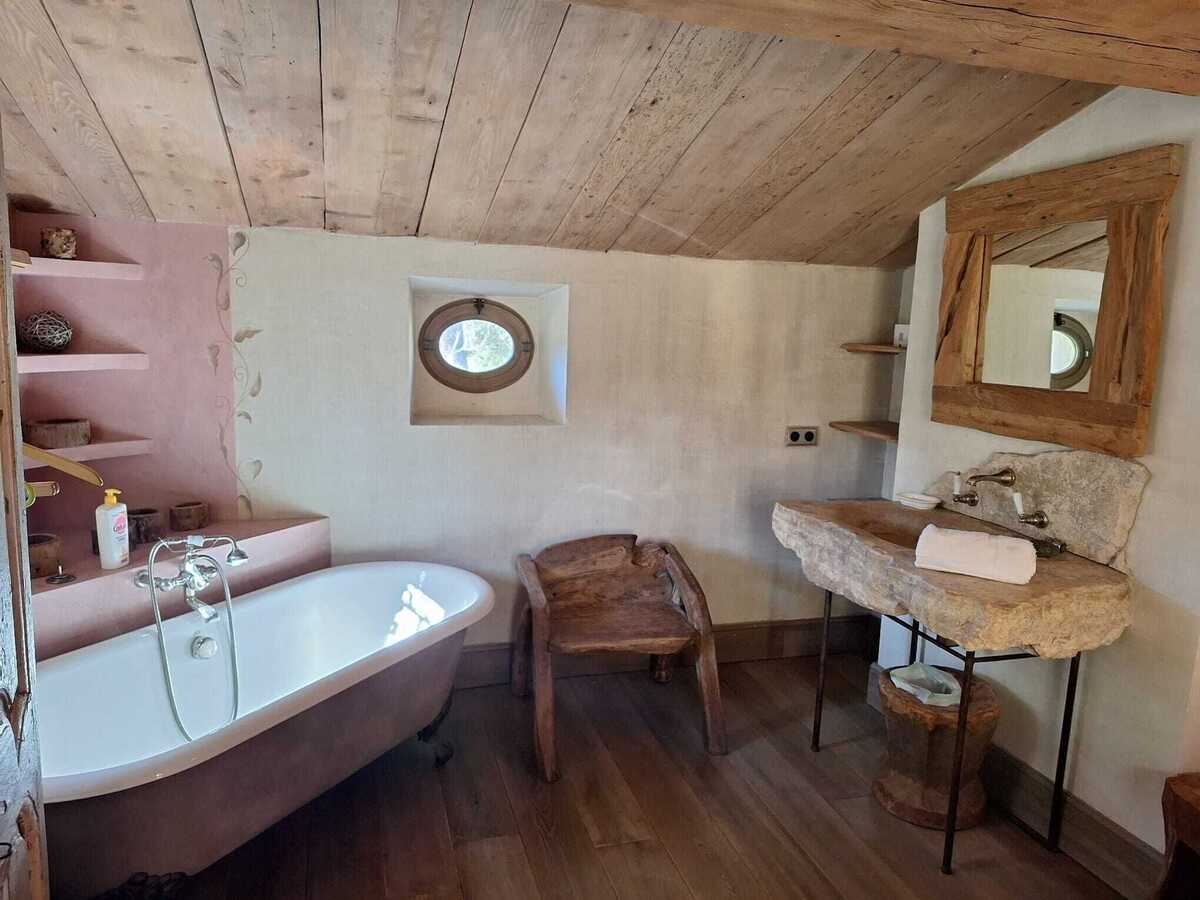 Villa 7 chambres à Lambesc avec piscine, spa et jacuzzi - Photo 89