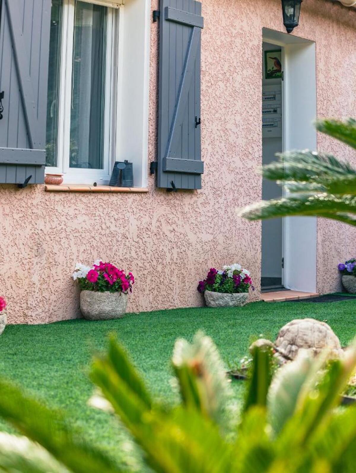 Villa avec piscine privée au Plan-de-la-Tour, jardin et barbecue - Photo 12