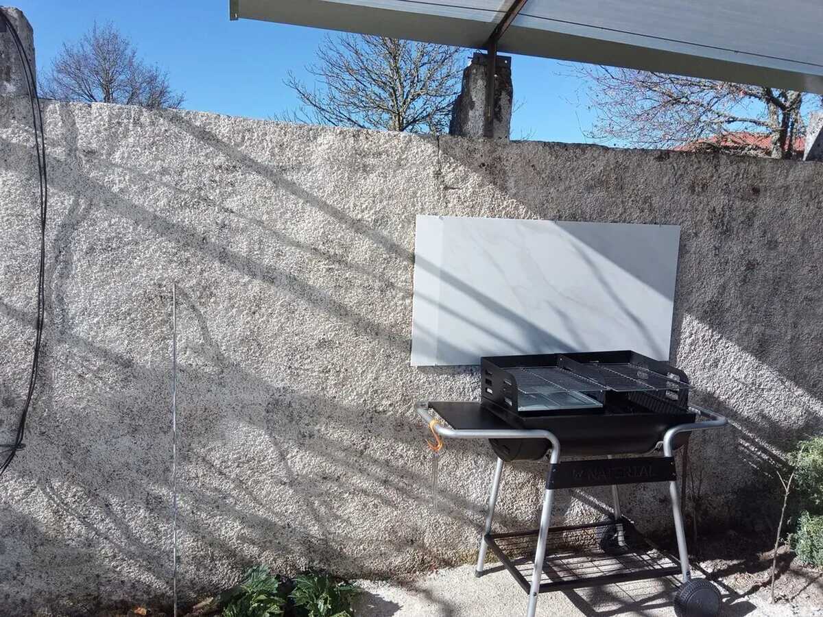 Maison 40 m² à Parada, jardin clôturé et vue montagne - Photo 40