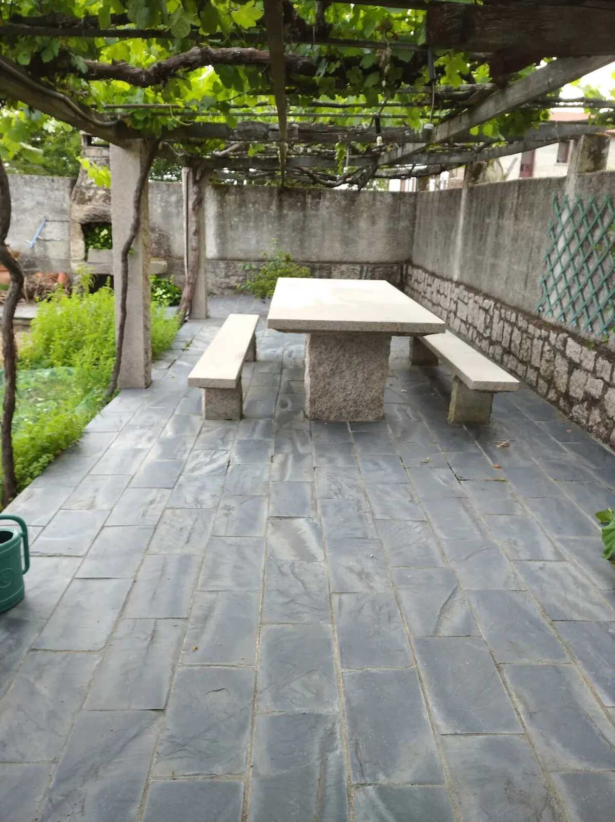 Maison 40 m² à Parada, jardin clôturé et vue montagne - Photo 42
