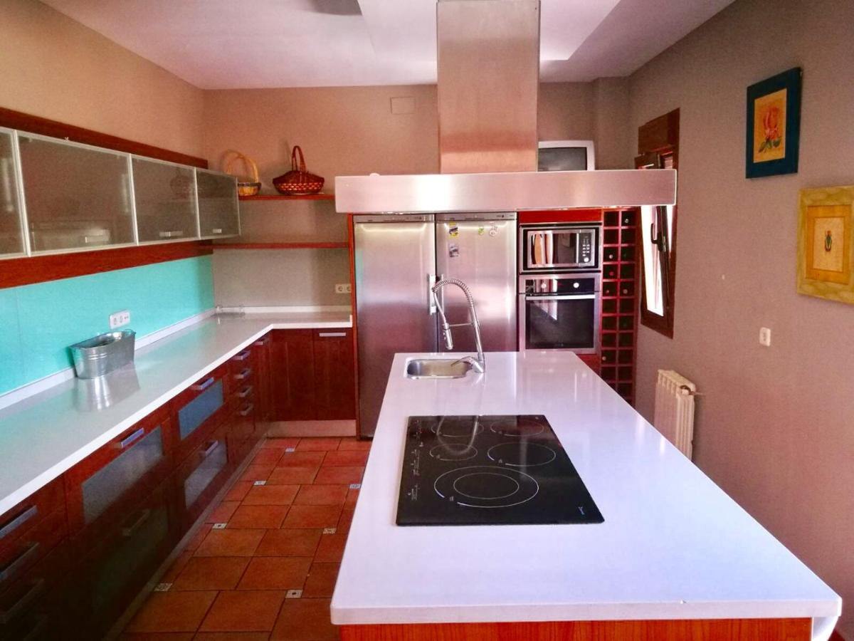 Villa 450 m² piscine et jacuzzi pour 14 personnes - Photo 6