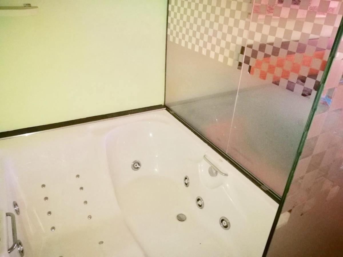 Villa 450 m² piscine et jacuzzi pour 14 personnes - Photo 38