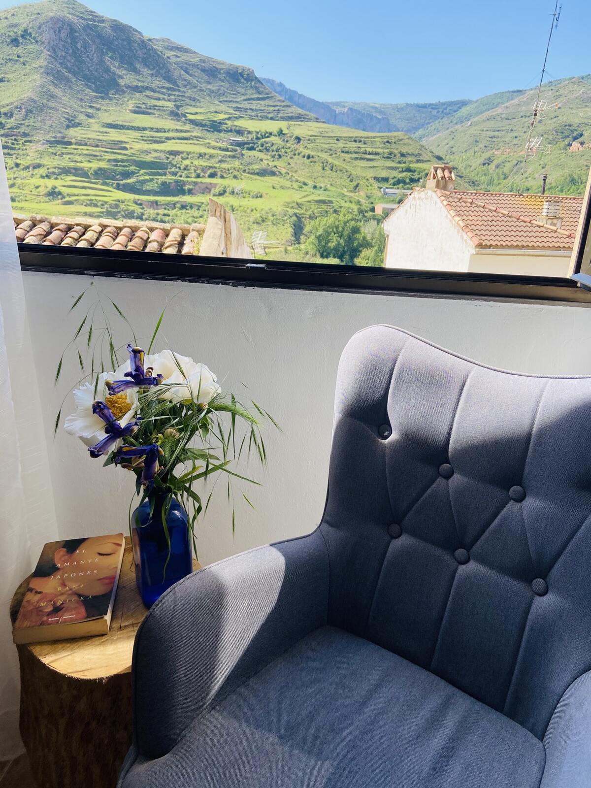Maison typique à Viguera avec vue sur la montagne et cheminée - Photo 2