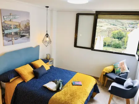 Location maison à Viguera, Maison typique à Viguera avec vue sur la montagne