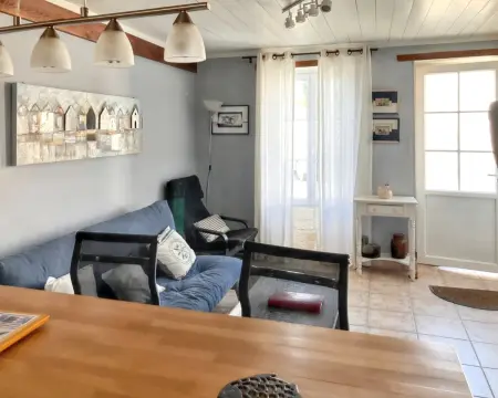 Maison 40 m² à Le Grand-Village-Plage, proche de la plage et entrée privée : photo 3