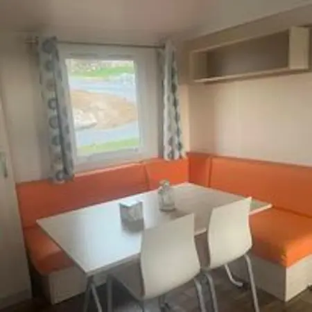Bungalow charmant à Argences en Aubrac avec piscine - Photo 2