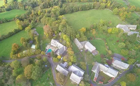 Bungalow charmant à Argences en Aubrac avec piscine - Photo 12