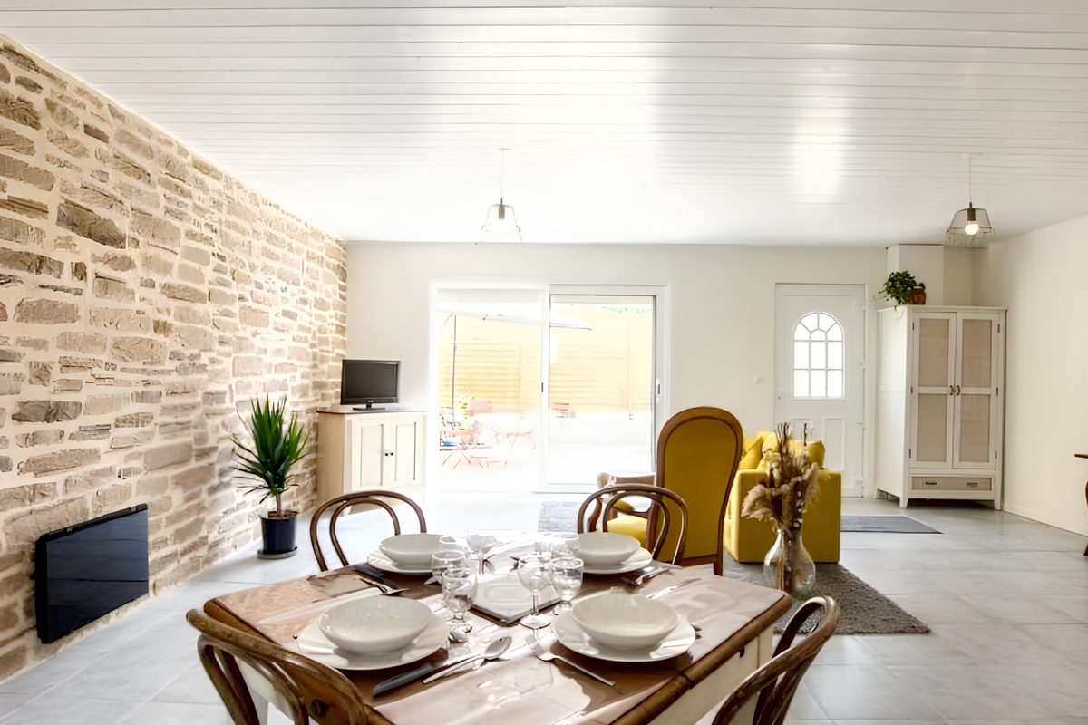 Maison 80 m² Fossemagne, jardin clos et terrasse - Photo 2