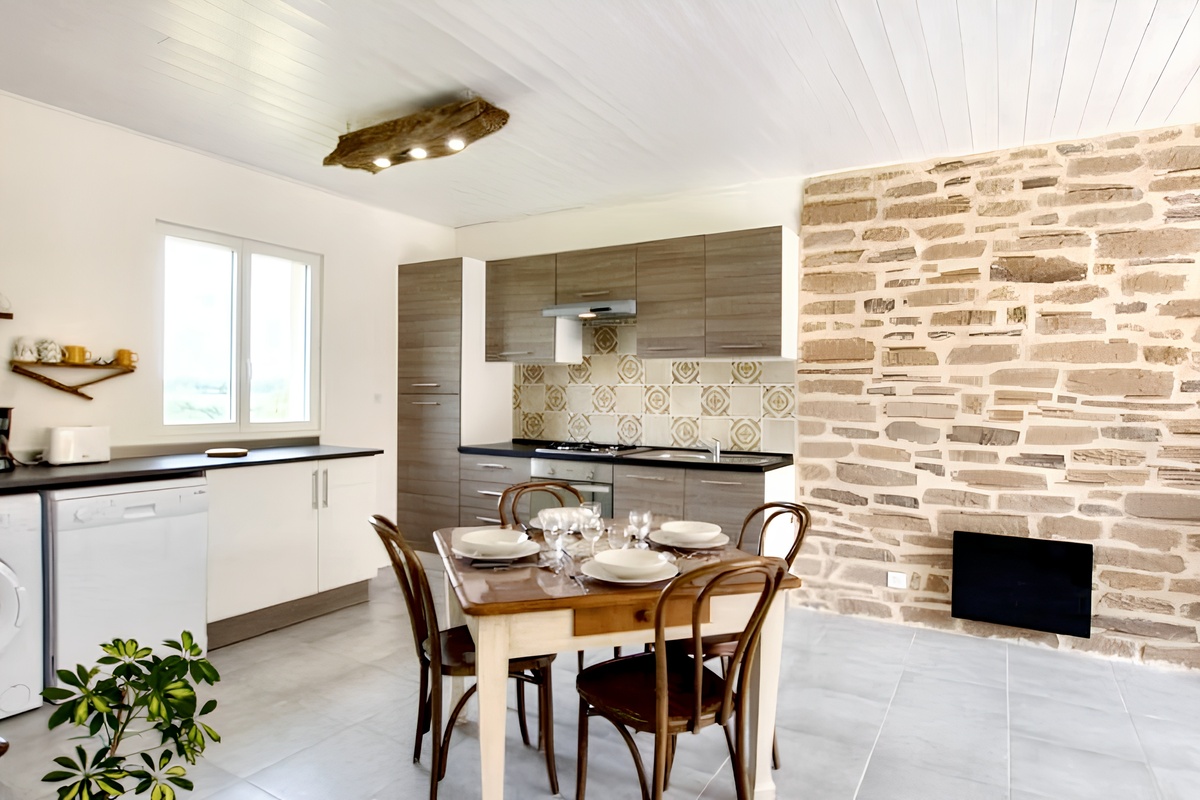 Maison 80 m² Fossemagne, jardin clos et terrasse - Photo 3