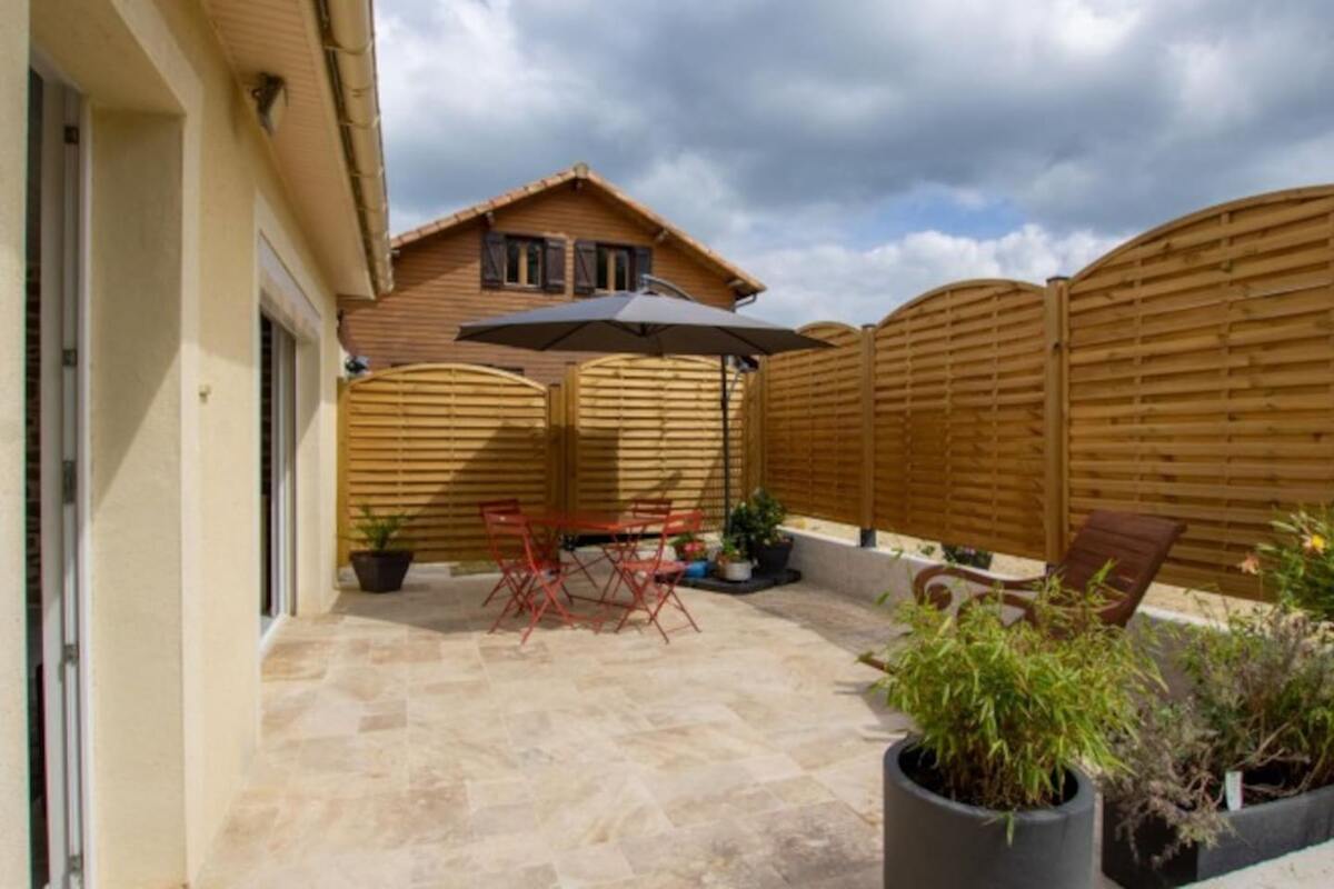 Maison 80 m² Fossemagne, jardin clos et terrasse - Photo 7