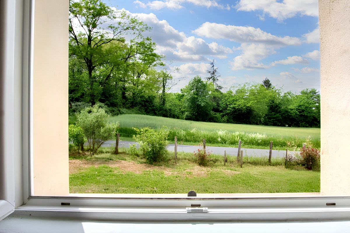 Maison 80 m² Fossemagne, jardin clos et terrasse - Photo 9