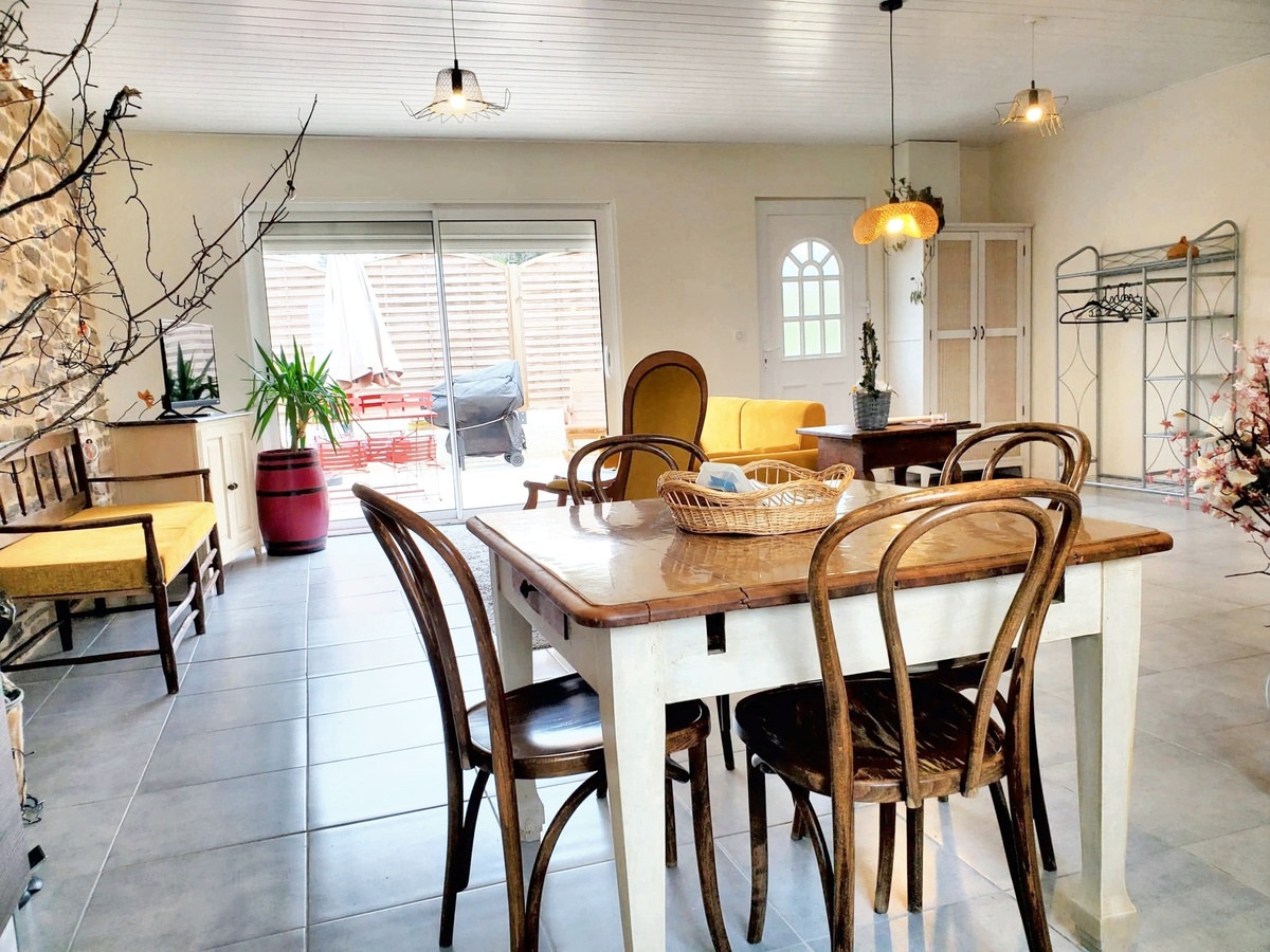 Maison 80 m² Fossemagne, jardin clos et terrasse - Photo 15