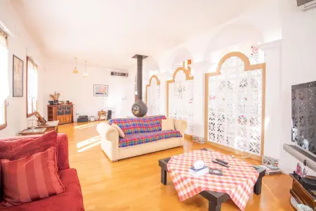 Villa avec piscine privée et 6 chambres à Saint-Cyr-sur-Loire : photo 10