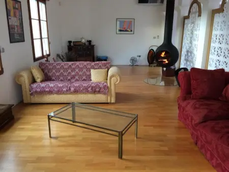 Villa avec piscine privée et 6 chambres à Saint-Cyr-sur-Loire : photo 12
