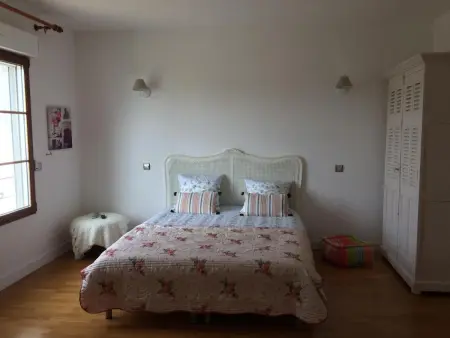 Villa avec piscine privée et 6 chambres à Saint-Cyr-sur-Loire : photo 21
