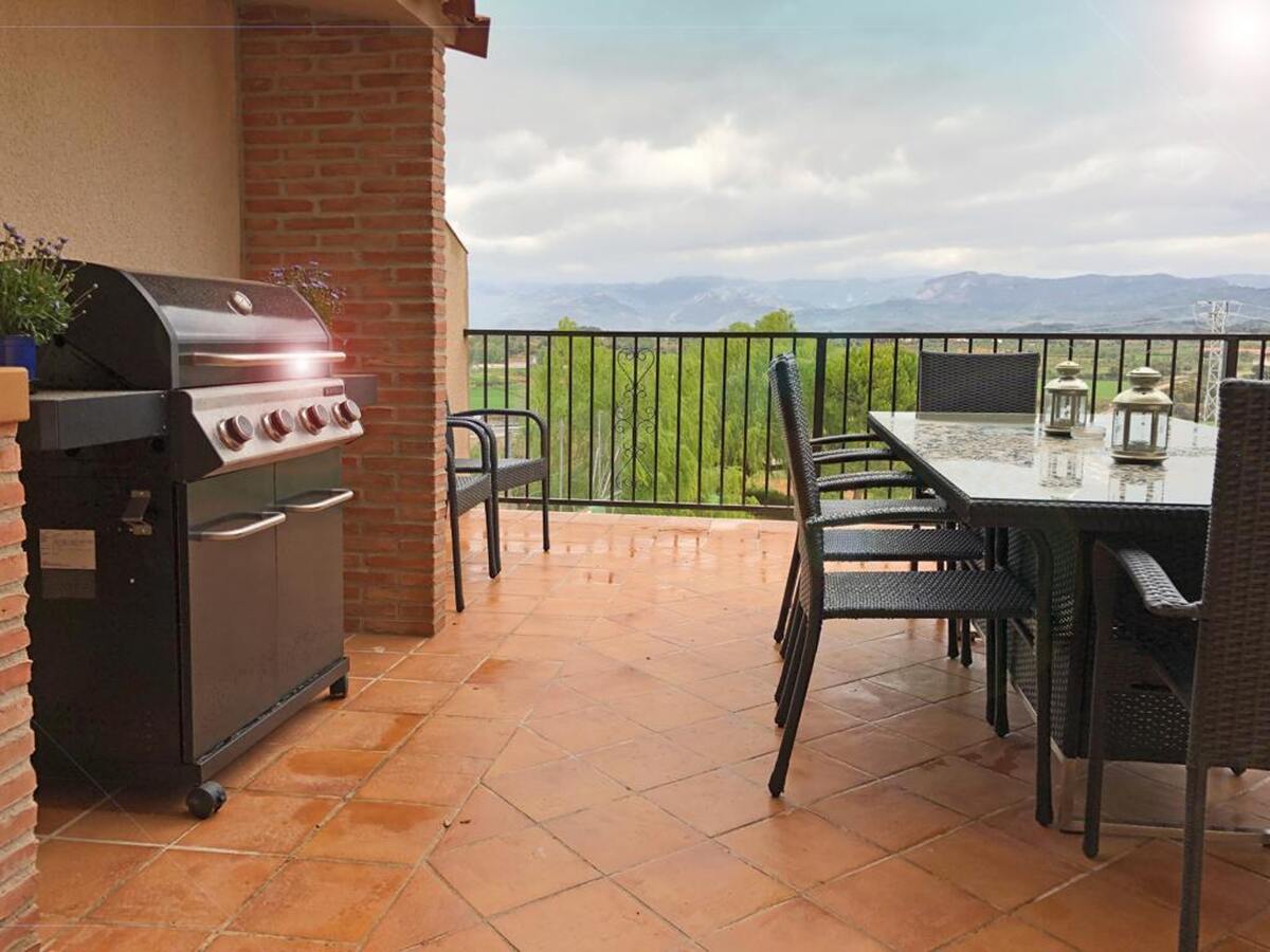 Maison avec vue montagne et piscine à Cretas, 10 personnes - Photo 2