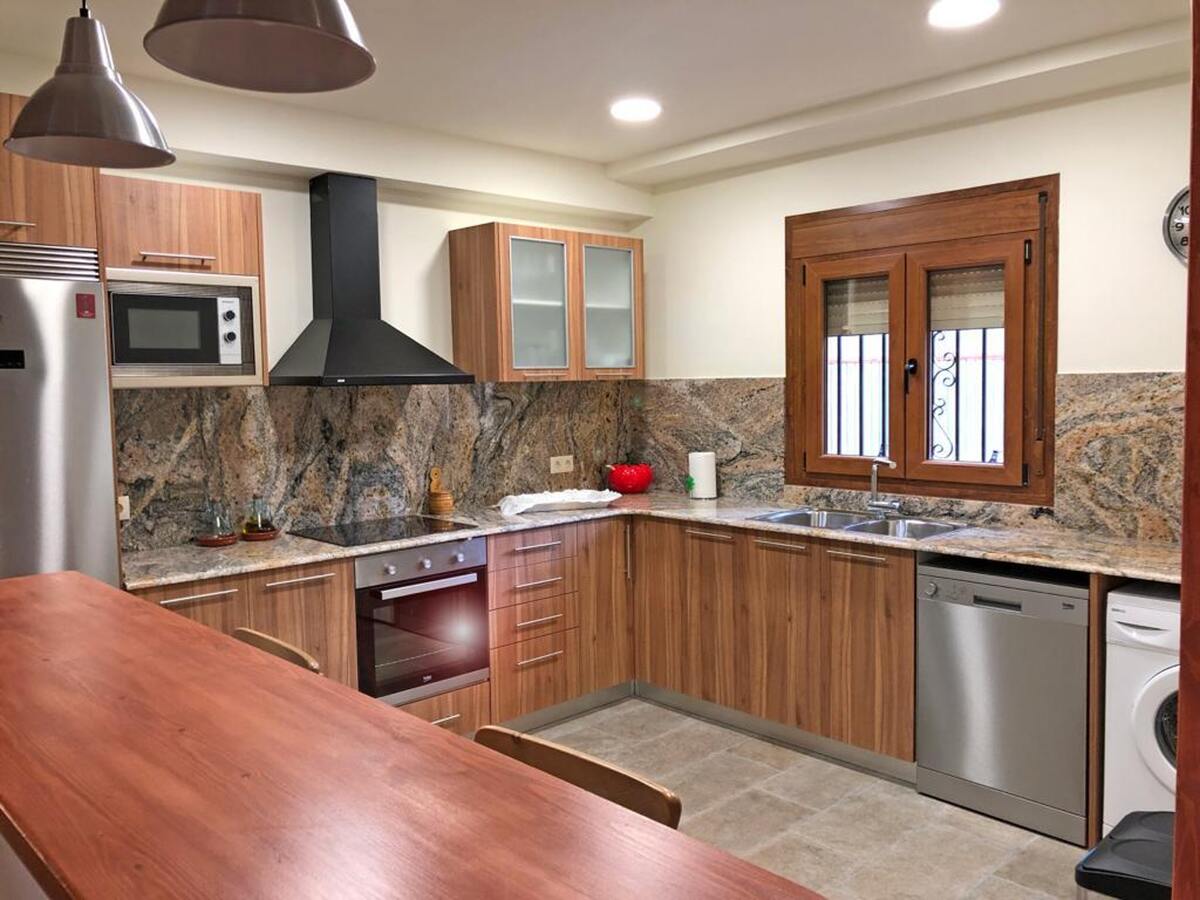 Maison avec vue montagne et piscine à Cretas, 10 personnes - Photo 21