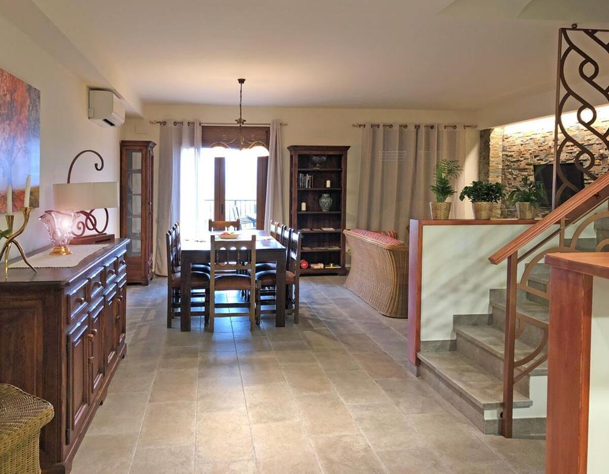 Maison avec vue montagne et piscine à Cretas, 10 personnes - Photo 22
