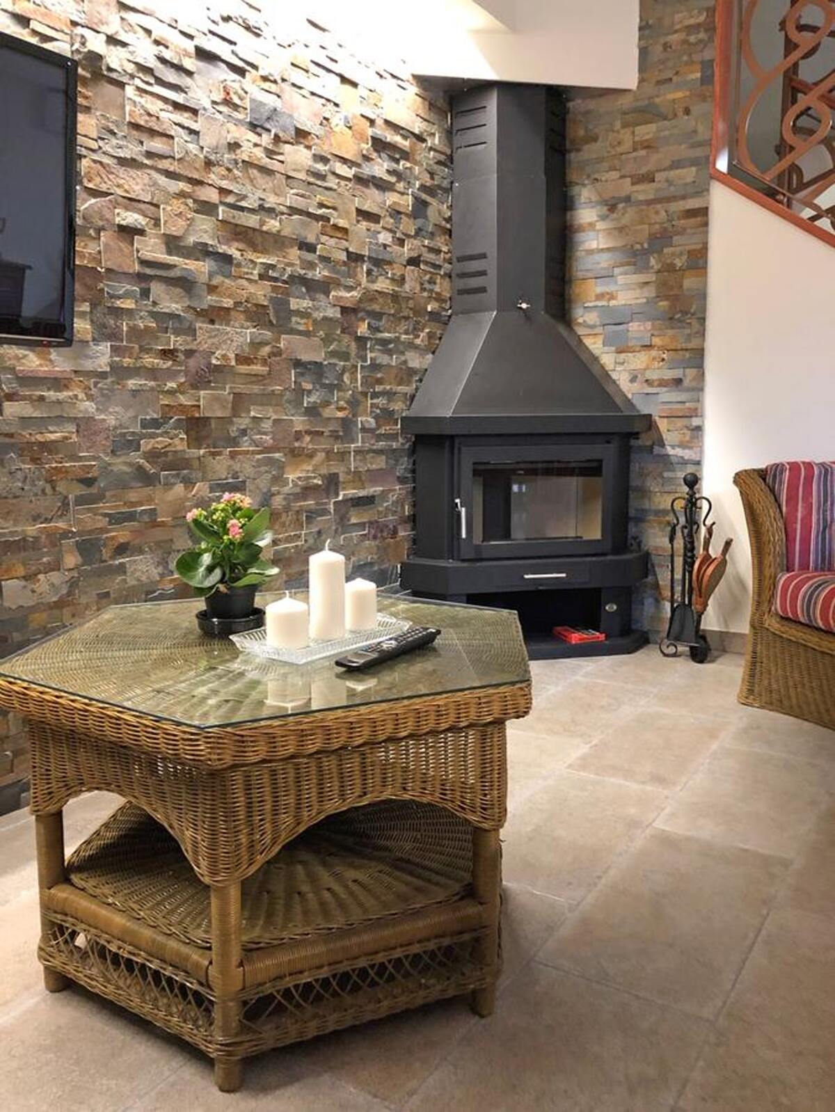 Maison avec vue montagne et piscine à Cretas, 10 personnes - Photo 25