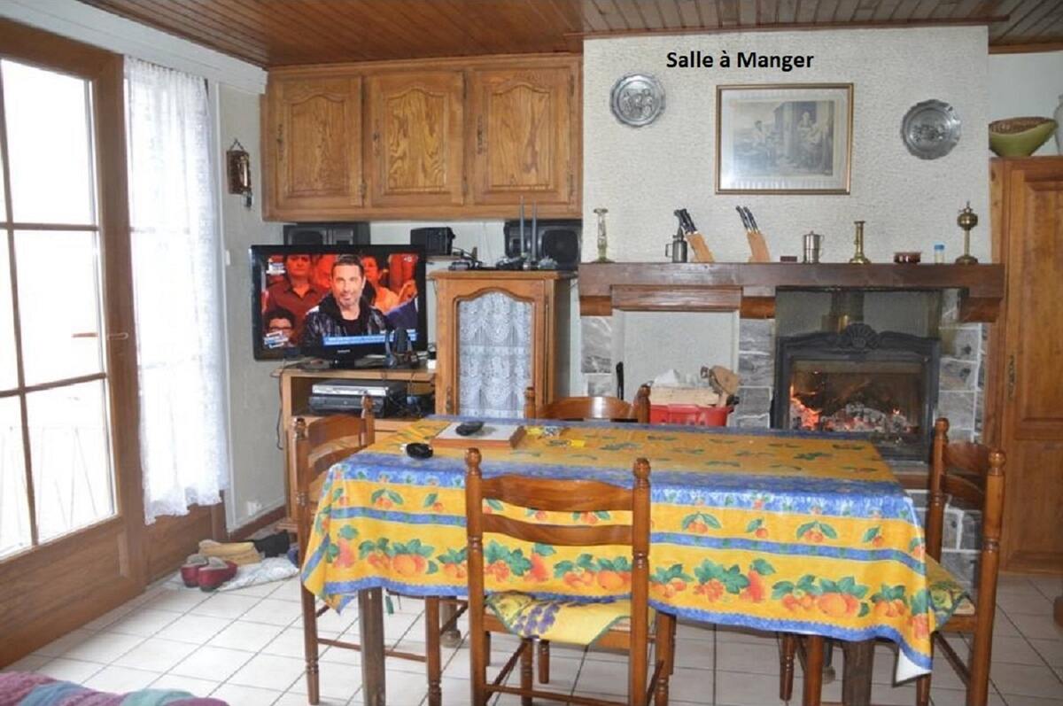 Maison 5 pers. Ferrières-Saint-Mary, jardin vue montagne - Photo 5