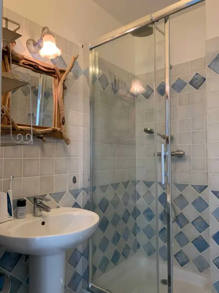 Maison avec piscine partagée et jardin clos à Gassin : photo 20