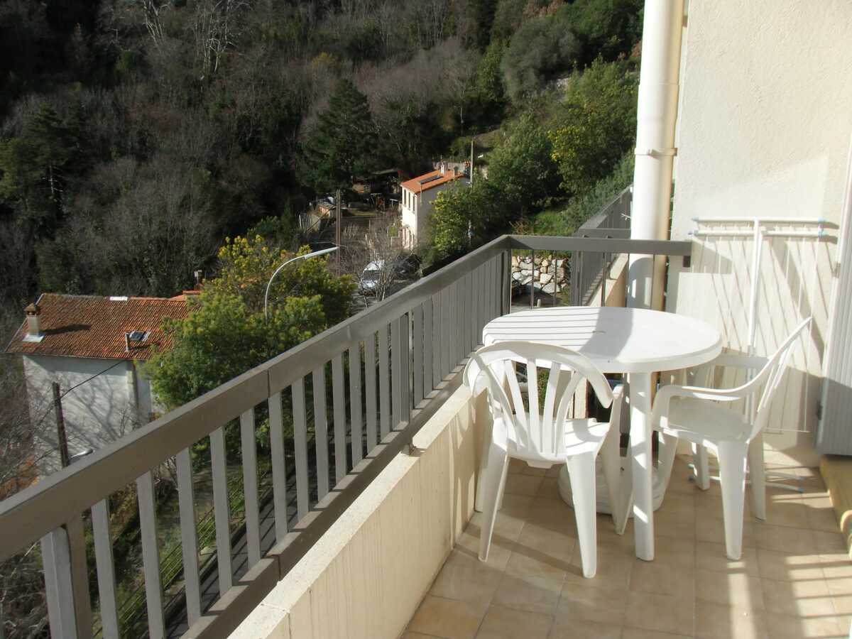 Studio 32 m² avec terrasse vue montagne à Amélie-les-Bains - Photo 2
