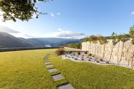 Villa élégante près de Vieira do Minho avec piscine. - Photo 18