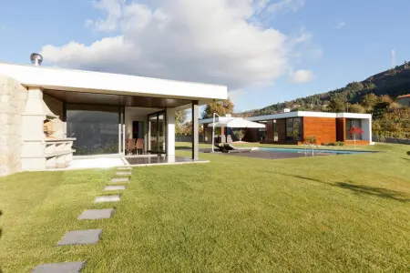 Villa élégante près de Vieira do Minho avec piscine. - Photo 35
