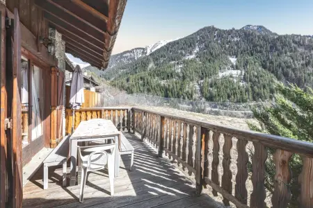 Chalet chaleureux à Champagny-en-Vanoise avec jacuzzi - Photo 4