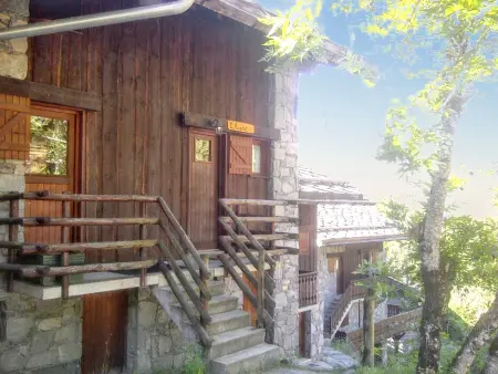 Chalet chaleureux à Champagny-en-Vanoise avec jacuzzi - Photo 22