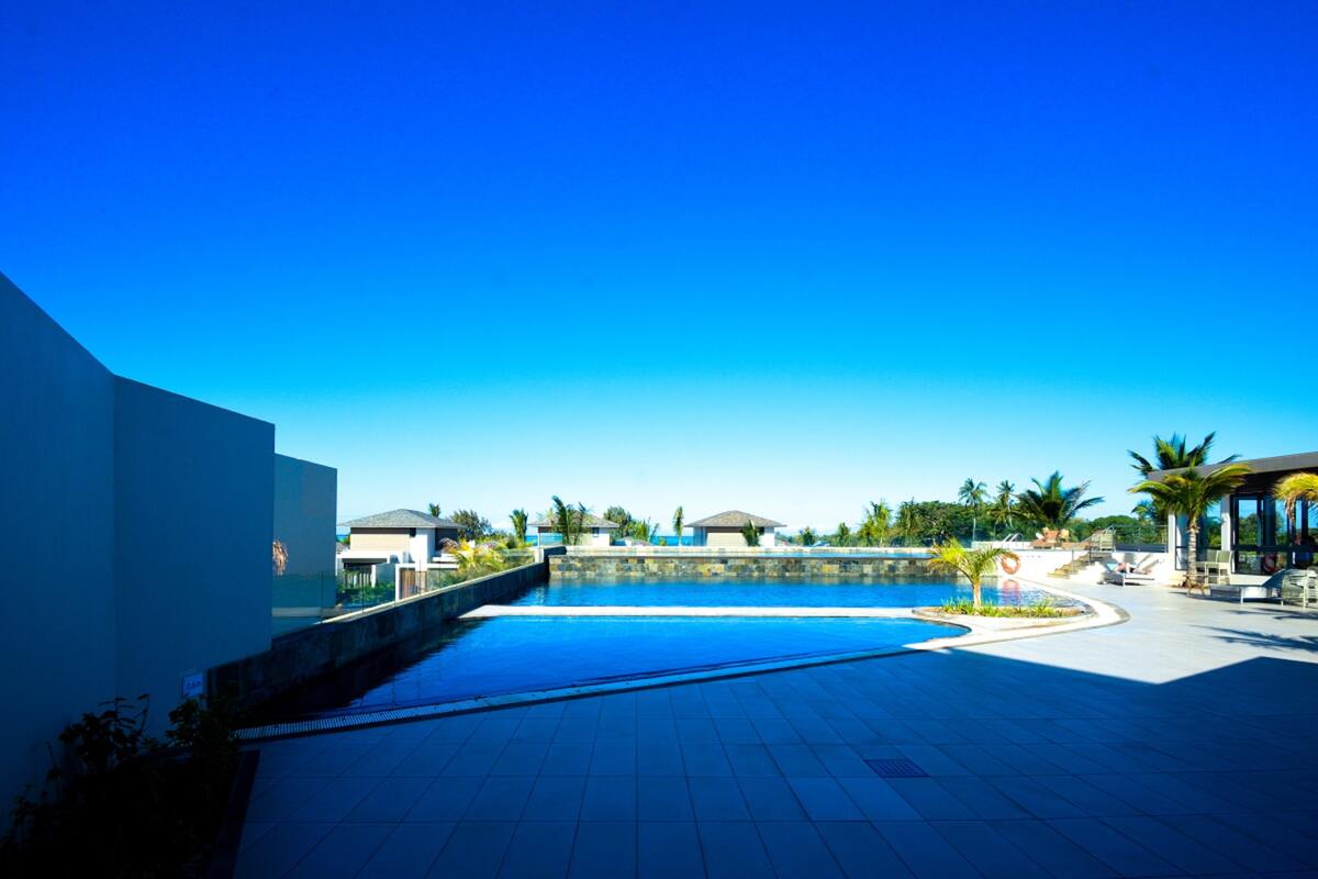Appartement 3 chambres vue mer, plage privée, Roches Noires - Photo 2